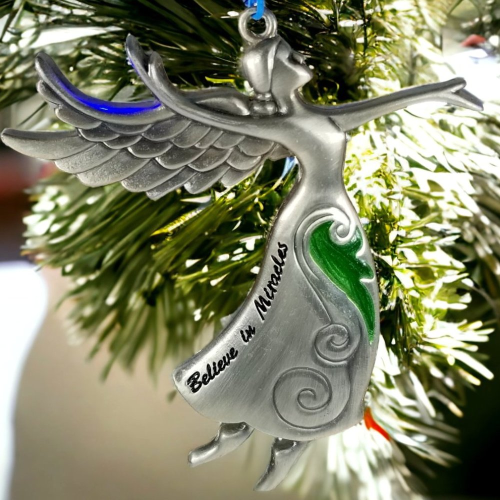 Believe in Miracles Christmas Angel Ornament/Fridge Magnet w/a  Message of Hope